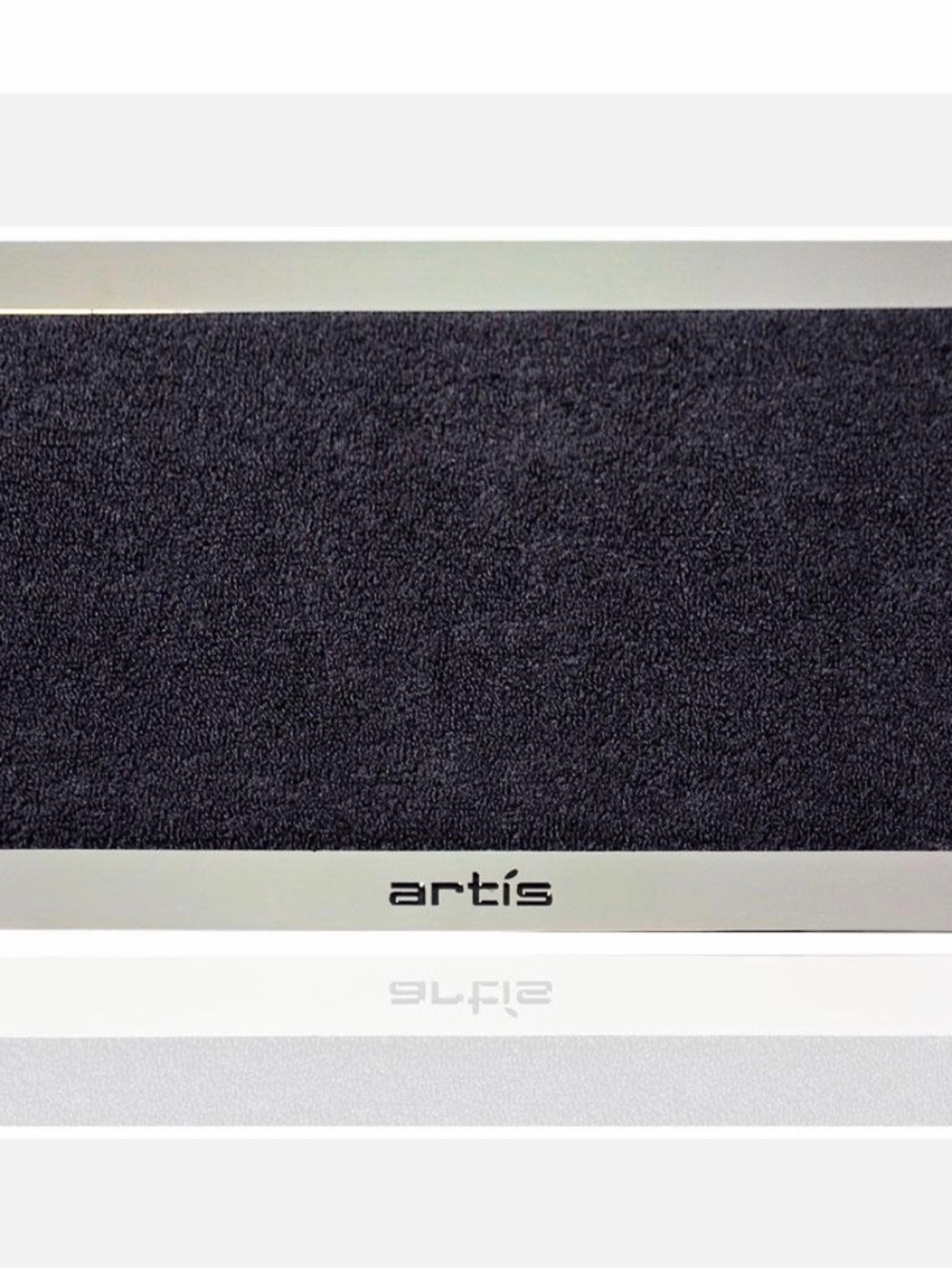 artis Black Premier Brush Cleaning Pad metal clutch NIB